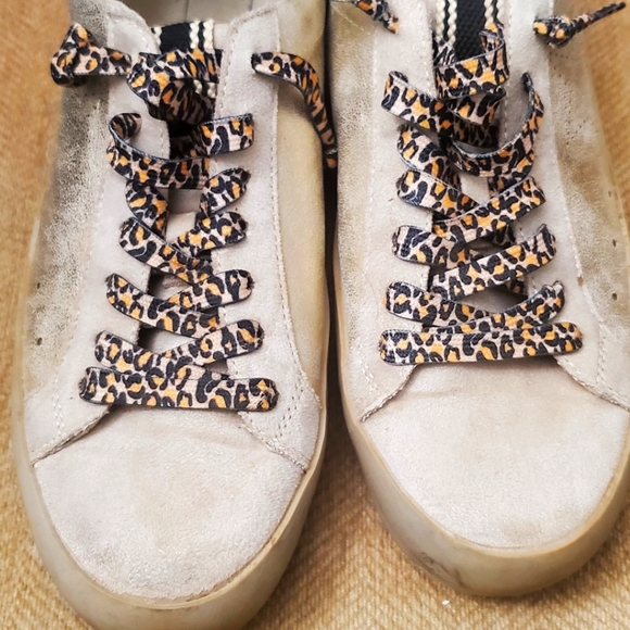 SZ 6 WOMENS SHU SHOP MIA GOLD STAR FASHION SNEAKER - Picture 2 of 9